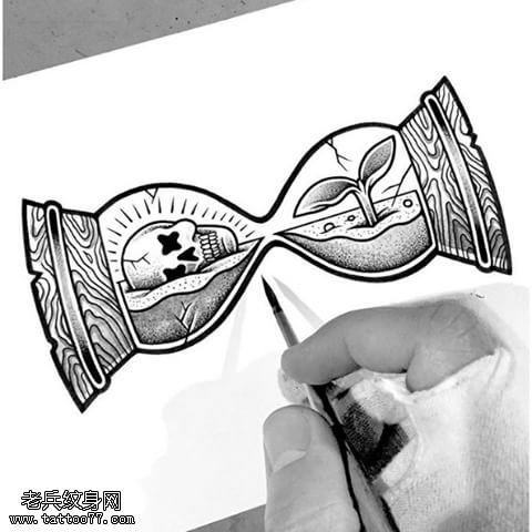 手稿经典沙漏纹身图案