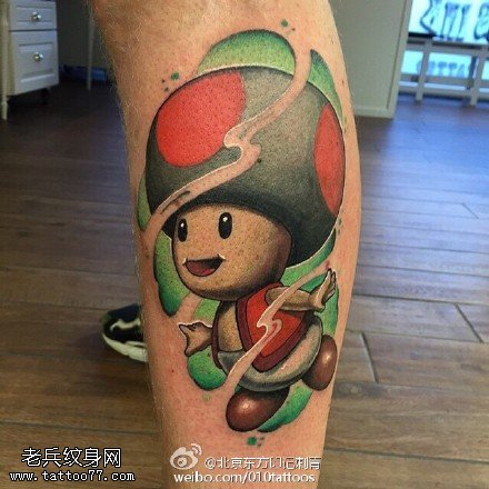 小腿上的卡通人纹身图案