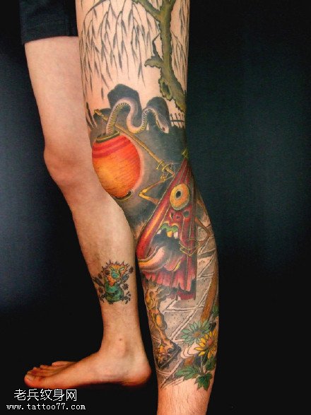 腿部彩绘唐伞小僧纹身图案