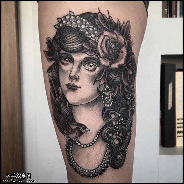 大腿美丽的公主纹身图案