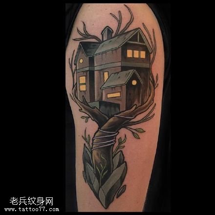肩膀的房子纹身图案