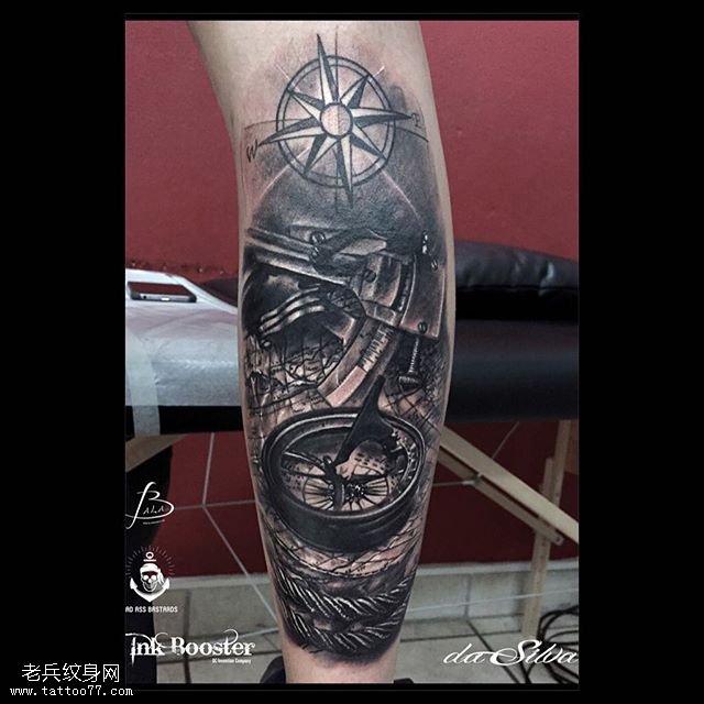小腿的机械指南针纹身图案