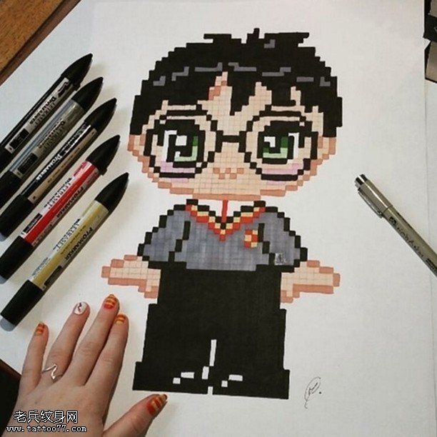 手稿十字绣卡通人纹身图案
