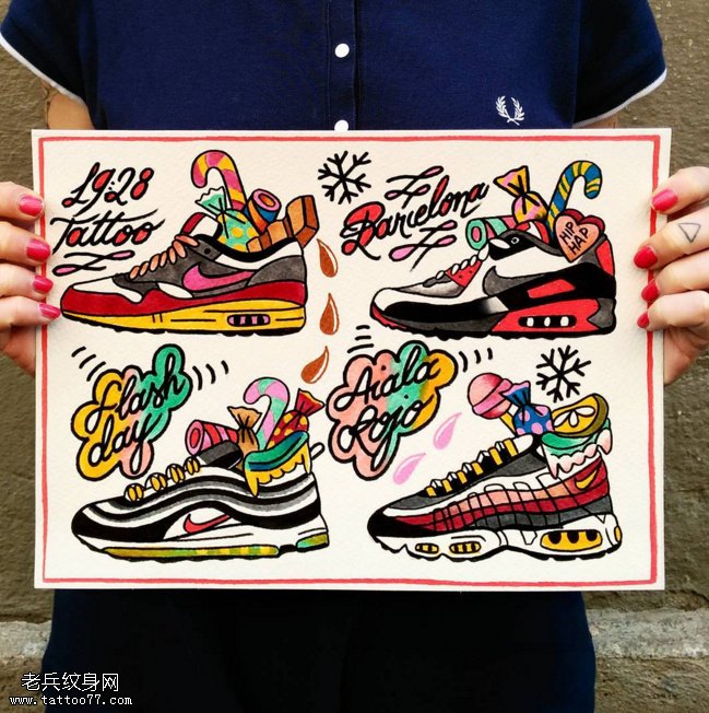 手稿彩绘各种跑鞋纹身图案