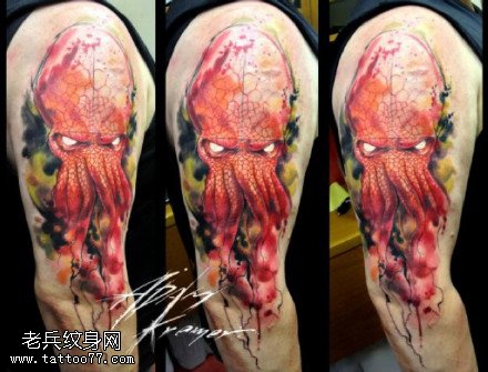 肩膀红色大章鱼纹身图案