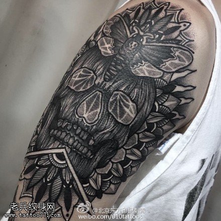 肩膀梵花昆虫骷髅纹身图案