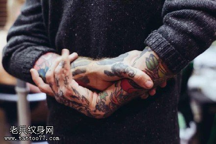 手上的各种纹身图案
