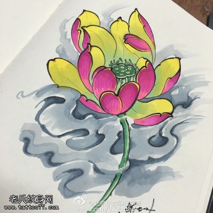 手稿水墨荷花纹身图案