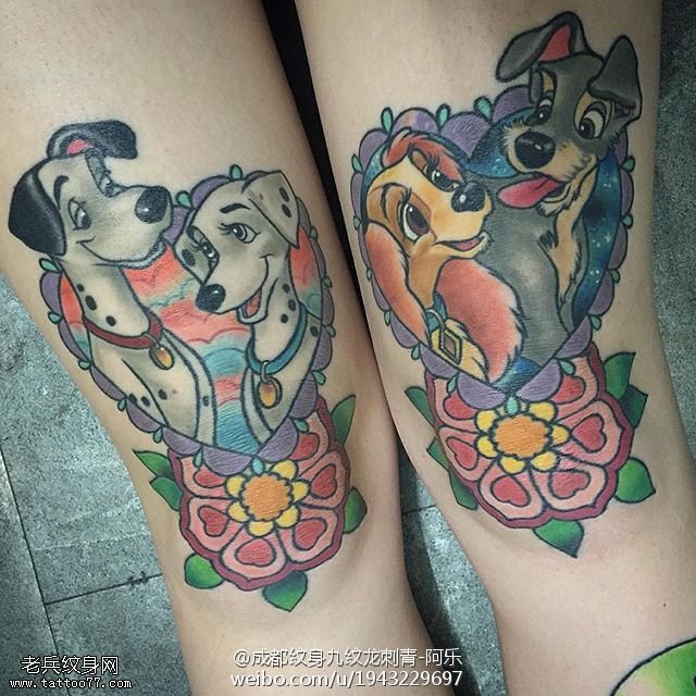腿部的俩狗狗纹身图案