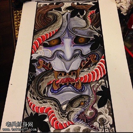 手稿蛇戏般若纹身图案