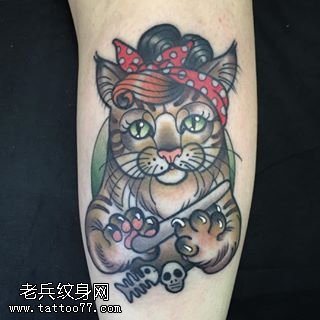 小腿的猫姑娘纹身图案