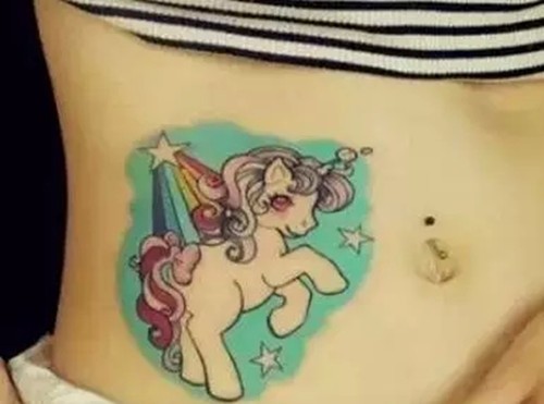 不可错过的神兽独角兽纹身