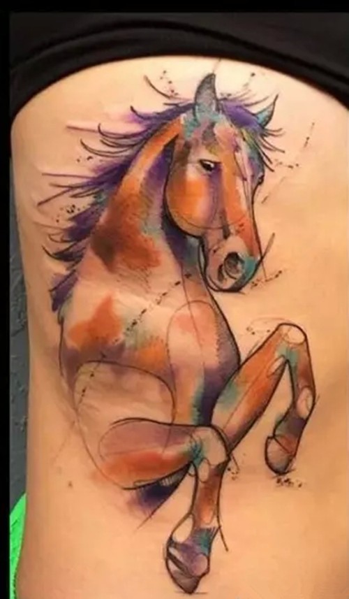 骏马奔腾  个性马儿纹身