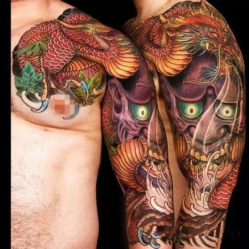 霸气十足的邪龙纹身