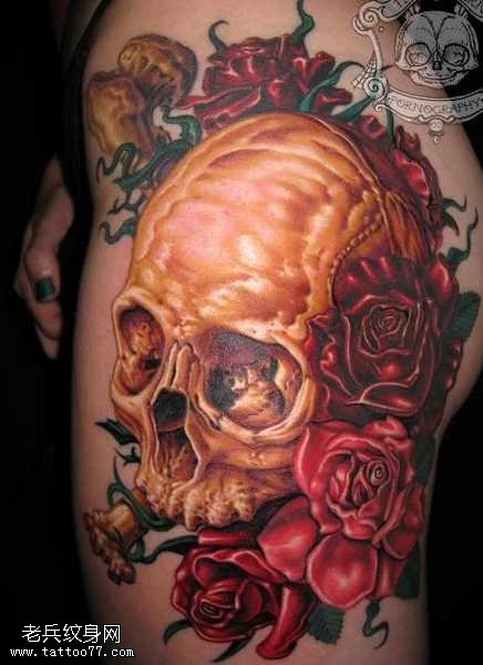 玫瑰骷髅纹身图案