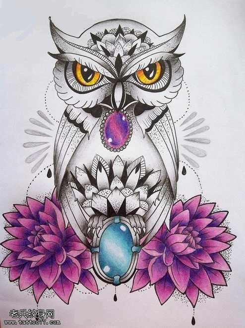 手稿头鹰纹身图案