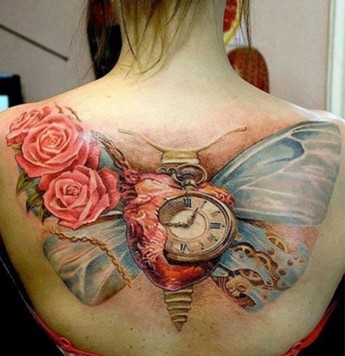 背部大气钟表纹身