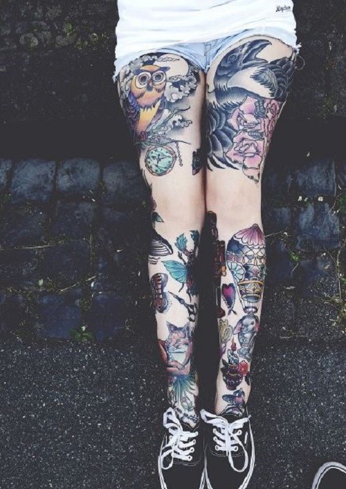 迷人花大腿纹身