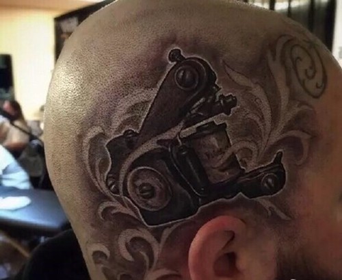 给头部来个惊艳纹身