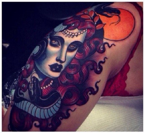 经典欧美”poker face“风纹身