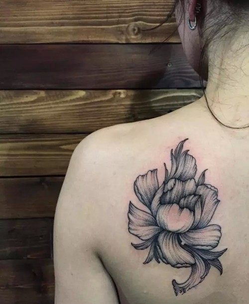 唯美黑灰花草纹身作品集