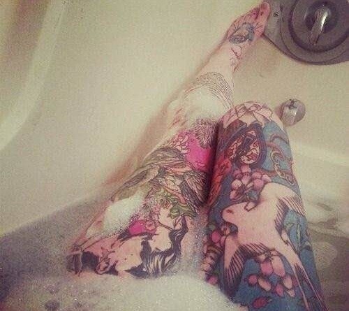 欧美大花腿纹身