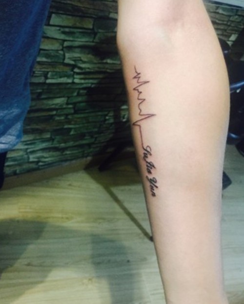 心电图与英文的完美结合  清新小纹身