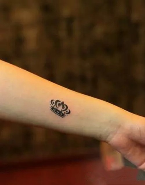 小小的皇冠  大大的荣耀