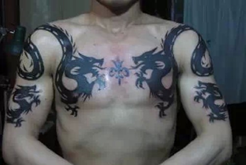 男士霸气过肩龙纹身
