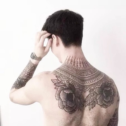 时尚个性梵花图腾纹身