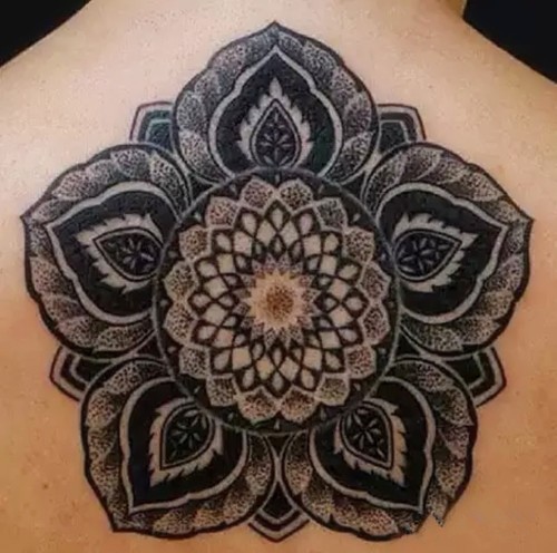 时尚个性梵花图腾纹身