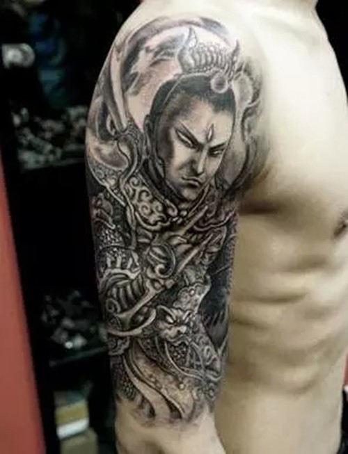 超酷的手臂二郎神纹身