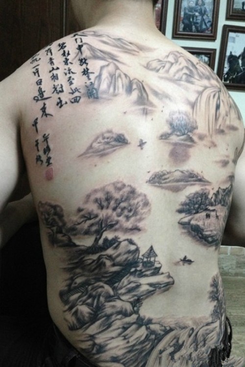 古典风情  满背山水纹身图片