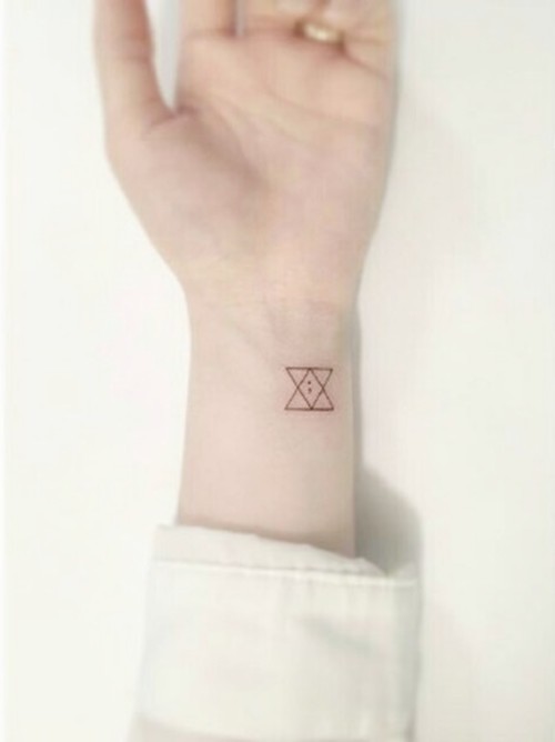 手腕部小图案个性纹身图案大全