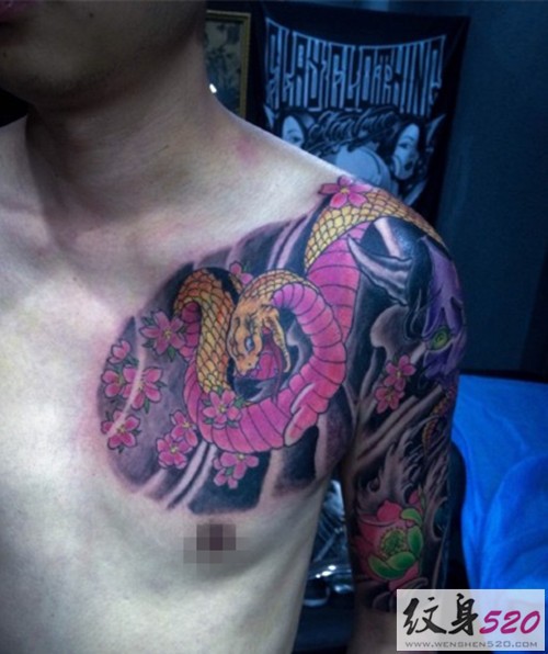超酷的男性半甲纹身图片
