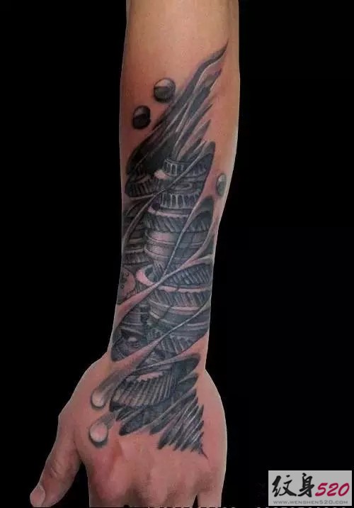 纹个不一样的机械臂