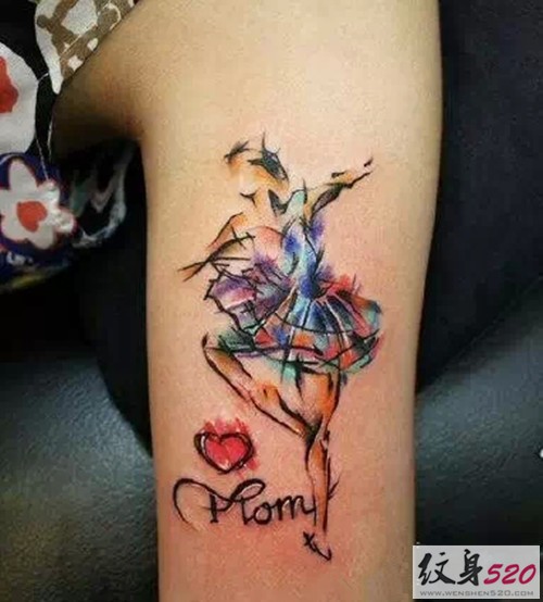 独具匠心的唯美泼墨纹身