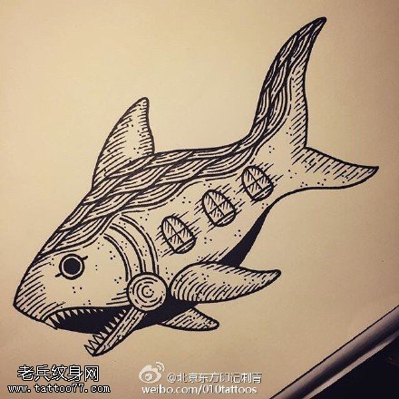 点刺比目鱼纹身图案