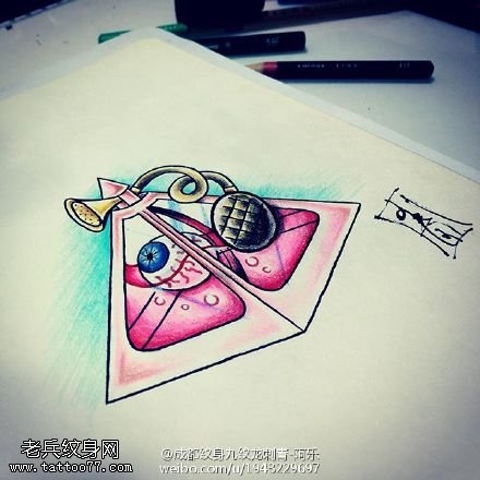 手稿眼球留声机纹身图案
