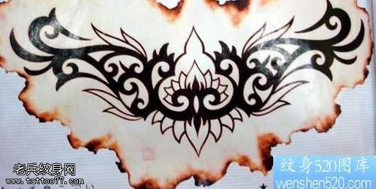 手稿腰部图腾纹身图案