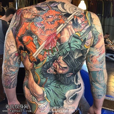 彩绘钟馗伏魔纹身图案