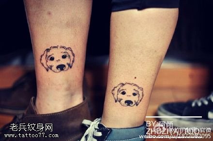 脚腕上点刺的小狗狗纹身图案
