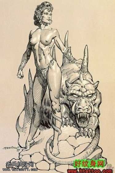 手稿女和野兽的组合纹身图案