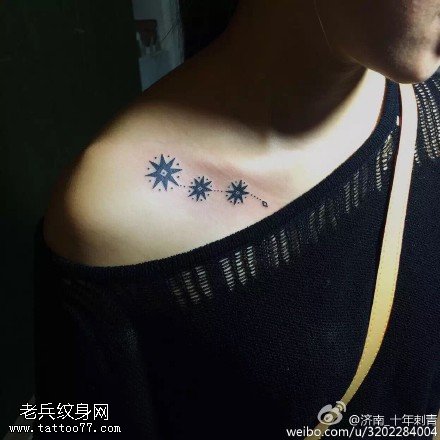 肩膀八角星纹身图案