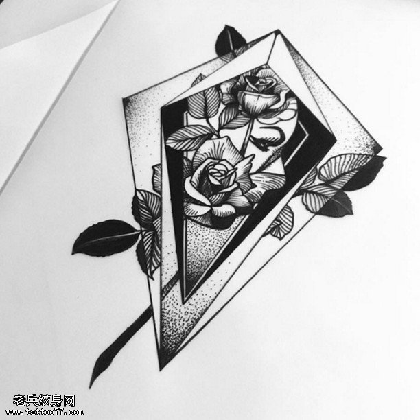 手稿几何玫瑰纹身图案
