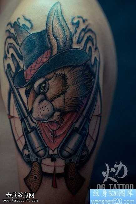 胳膊流行很帅兔子纹身图案