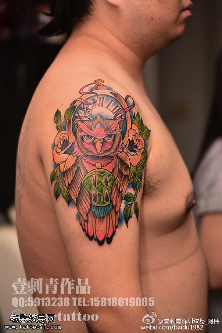 彩绘猫头鹰罗马表纹身图案