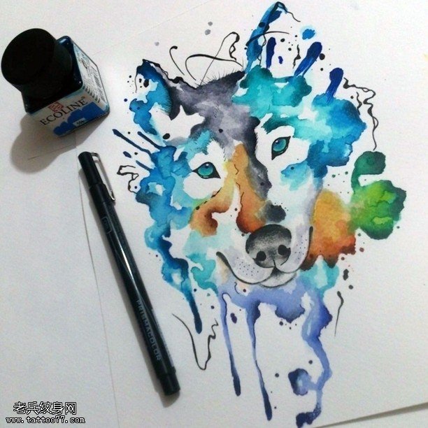 手稿泼墨的狼纹身图案