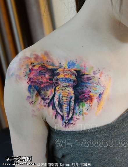 肩部水彩大象纹身图案