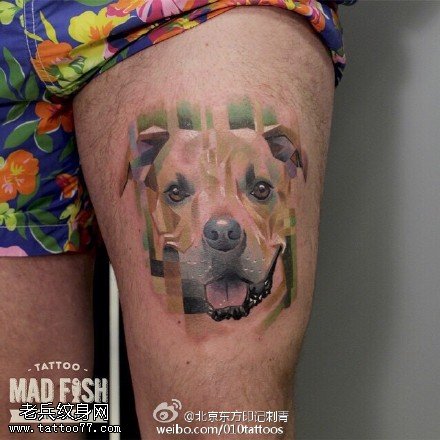 大腿上狗狗纹身图案